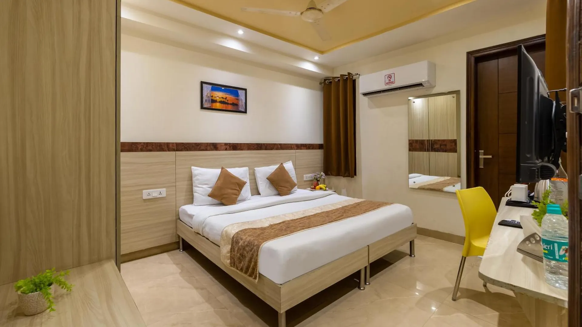 Windchime 331 Hotel Gurgaon