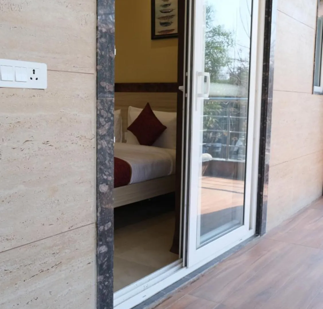 Windchime 331 Hotel Gurgaon